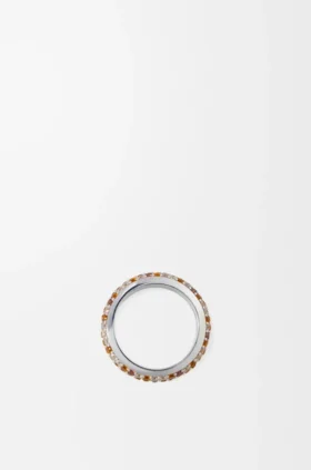 Anillo fino con pavé de plata de ley y cristales