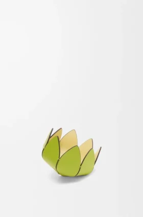 Bandeja pequeña para alfileres con diseño de cactus en piel de becerro suave