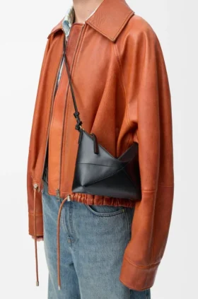 Bolsa plegable «Puzzle Fold» en piel de becerro napa brillante