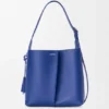 Bolso Bilbao mediano de piel de becerro lisa