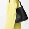 Bolso Bilbao mediano de piel de becerro lisa