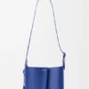 Bolso Bilbao mediano de piel de becerro lisa
