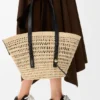 Bolso «Braid Basket» mediano de palma de iraca y piel de becerro