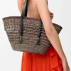 Bolso «Braid Basket» mediano de palma de iraca y piel de becerro