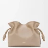 Bolso de mano Flamenco grande en piel de becerro napa