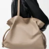 Bolso de mano Flamenco grande en piel de becerro napa