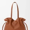 Bolso de mano Flamenco grande en piel de becerro napa