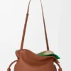 Bolso de mano «Flamenco» mediano con capas, en piel de becerro napa