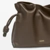Bolso de mano Flamenco mediano en piel de becerro napa