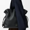 Bolso de mano Flamenco XL en piel de becerro napa