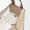 Bolso Hammock Compact en piel de becerro de grano suave