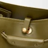 Bolso Madrid grande en piel de becerro flexible
