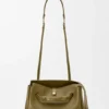 Bolso Madrid mediano en piel de becerro flexible