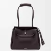 Bolso Madrid mediano en piel de becerro granulada y flexible