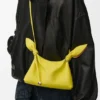 Bolso «Mini Scarf» en piel de becerro lisa