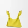 Bolso «Mini Scarf» en piel de becerro lisa