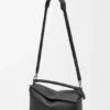 Bolso Puzzle Edge grande en piel de becerro granulada