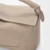 Bolso Puzzle Edge mediano en piel de becerro de grano suave