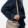 Bolso Puzzle Edge pequeño en piel de becerro de grano suave