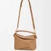 Bolso Puzzle Edge pequeño en piel de becerro de grano suave