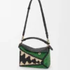 Bolso Puzzle Edge pequeño en rafia y piel de becerro