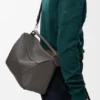 Bolso Puzzle grande en piel de becerro granulada y flexible