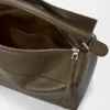 Bolso Puzzle grande en piel de becerro granulada y flexible