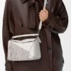 Bolso Puzzle pequeño con flecos en piel de becerro clásica