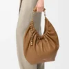 Bolso «Squeeze» mediano en piel de cordero napa suave