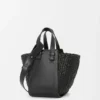 Bolso tipo hammock compacto de piel de becerro