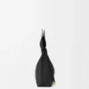 Bolso tipo pañuelo mediano de piel de becerro lisa