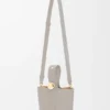 Bolso tipo Pebble Bucket «Mini Pebble» en piel de becerro lisa