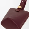 Bolso tipo Pebble Bucket «Mini Pebble» en piel de becerro lisa