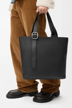 Bolso tote «Loop» con cremallera en piel de becerro granulada y flexible