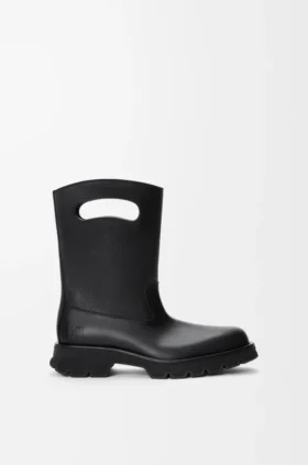 Botas Bobby en piel de becerro granulada y curtida al vegetal