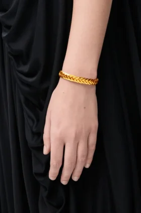 Brazalete trenzado fino de plata de ley