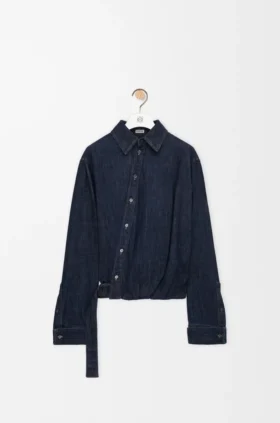 Camisa drapeada de denim