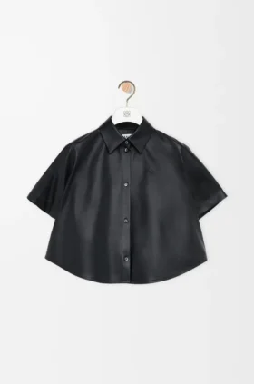 Camisas de manga corta con corte trapecio en piel de cordero napa