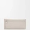 Cartera Continental Anagram en piel de becerro con grano de Pebble