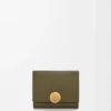 Cartera de tres pliegues «Pebble» en piel de becerro con grano «Pebble»