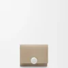 Cartera de tres pliegues «Pebble» en piel de becerro con grano «Pebble»