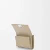 Cartera de tres pliegues «Pebble» en piel de becerro con grano «Pebble»