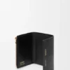 Cartera vertical pequeña de piel de becerro lisa y granulada