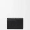 Cartera vertical pequeña de piel de becerro lisa y granulada