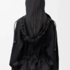 Chaqueta con capucha de algodón y seda
