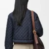 Chaqueta corta de tejido técnico
