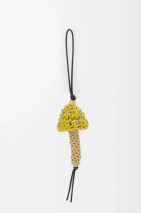 Colgante en forma de seta de cordón