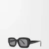 Gafas de sol rectangulares y finas