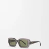 Gafas de sol rectangulares y finas