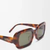 Gafas de sol rectangulares y finas